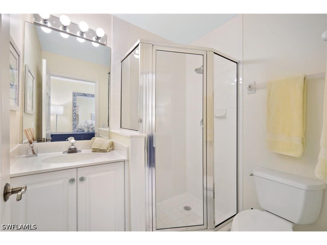 286 4th Street S #203 Naples FL 34102 226014845 image13