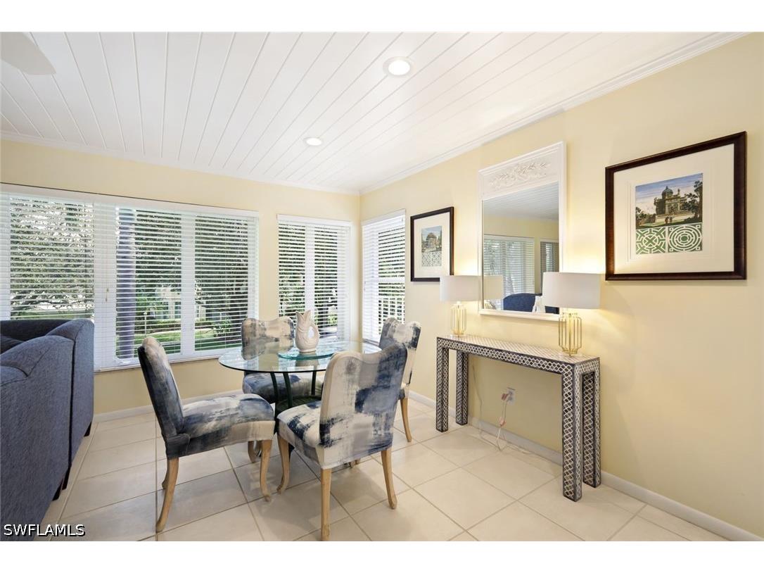 286 4th Street S #203 Naples FL 34102 226014845 image7