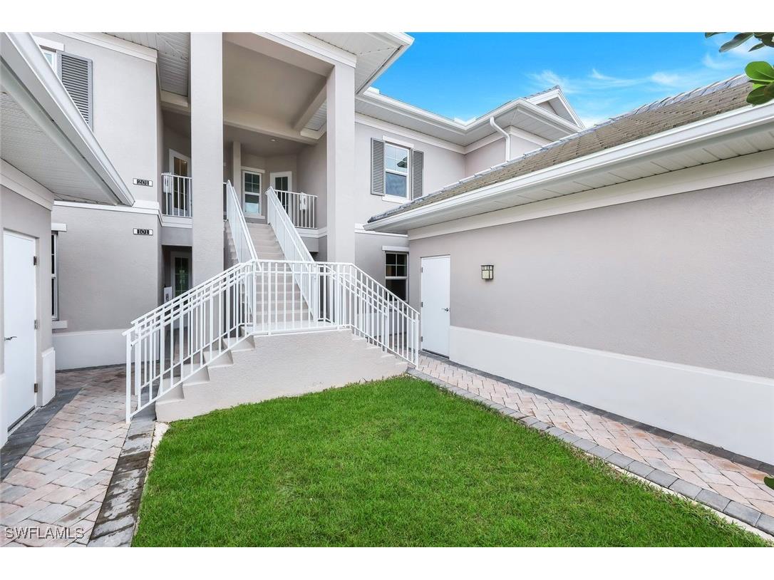 286 Indies Drive E #101102201202 Naples FL 34114 225069546 image12