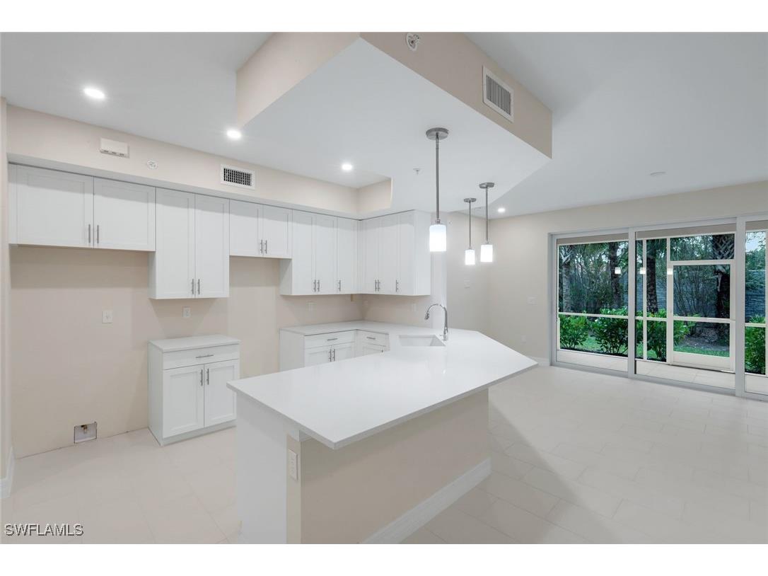 286 Indies Drive E #101102201202 Naples FL 34114 225069546 image16