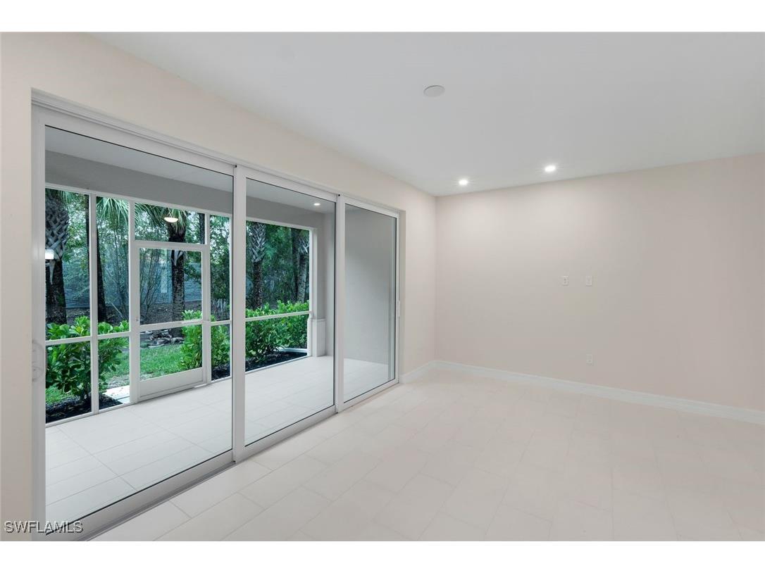 286 Indies Drive E #101102201202 Naples FL 34114 225069546 image33