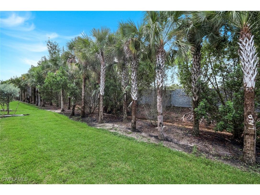 286 Indies Drive E #101102201202 Naples FL 34114 225069546 image36