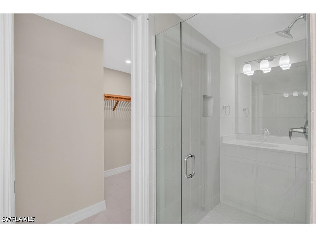 286 Indies Drive E #101 Naples FL 34114 226013336 image10