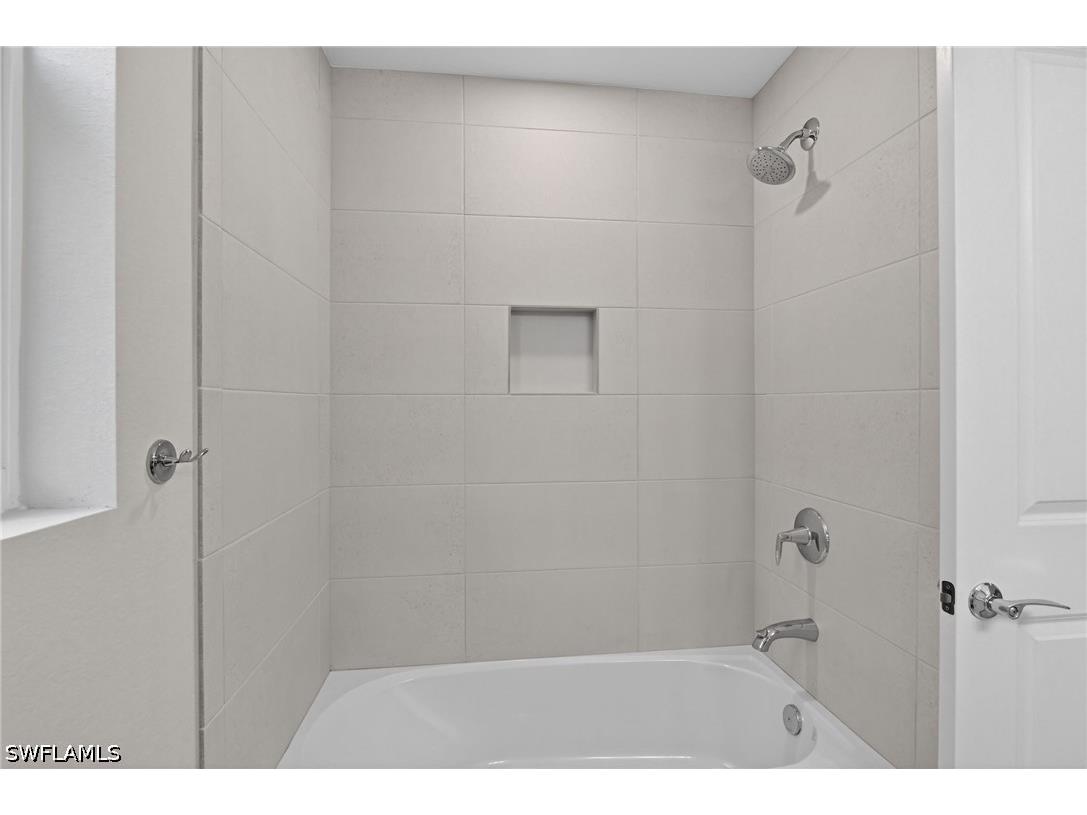 286 Indies Drive E #101 Naples FL 34114 226013336 image14