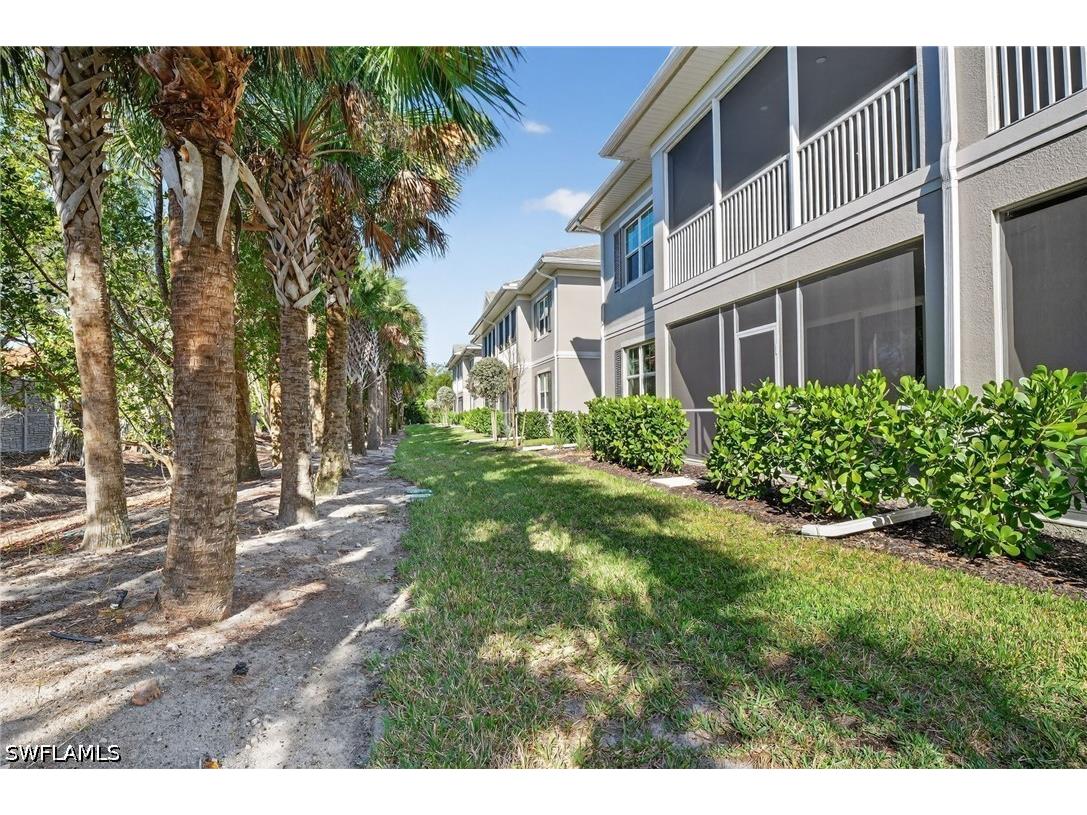 286 Indies Drive E #101 Naples FL 34114 226013336 image18