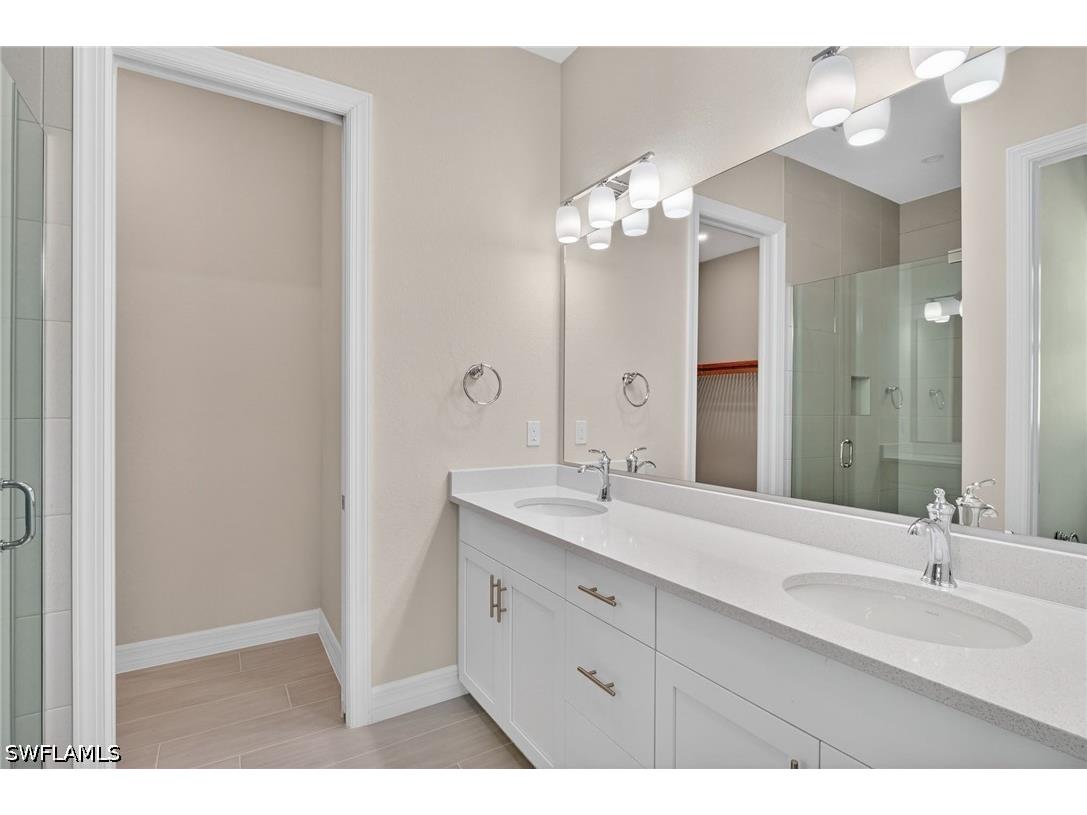 286 Indies Drive E #202 Naples FL 34114 226013349 image10