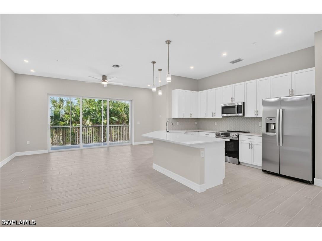 286 Indies Drive E #202 Naples FL 34114 226013349 image2