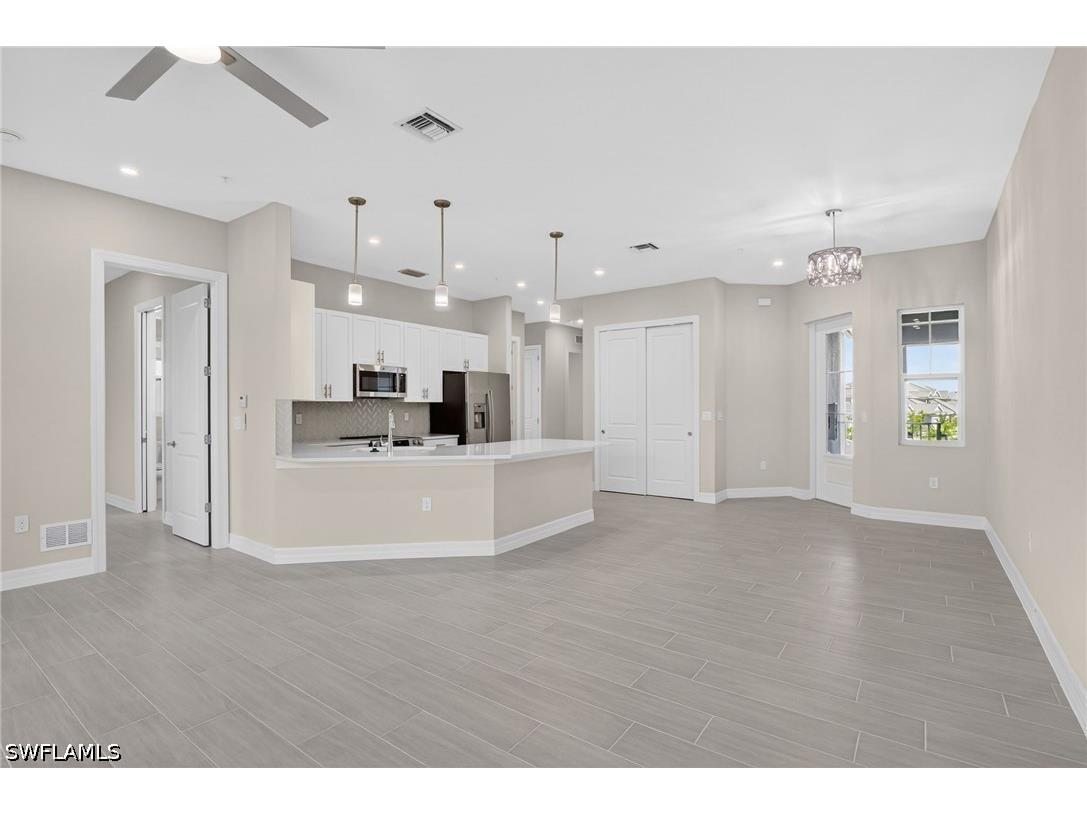 286 Indies Drive E #202 Naples FL 34114 226013349 image3