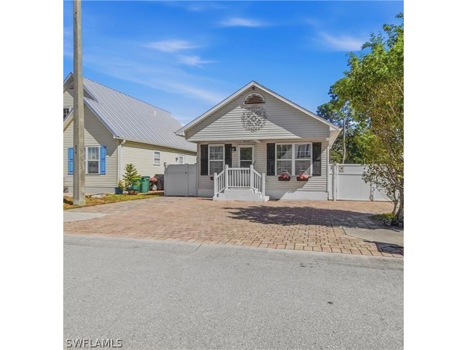 286 Leawood Circle Naples FL 34104 226006023 image2