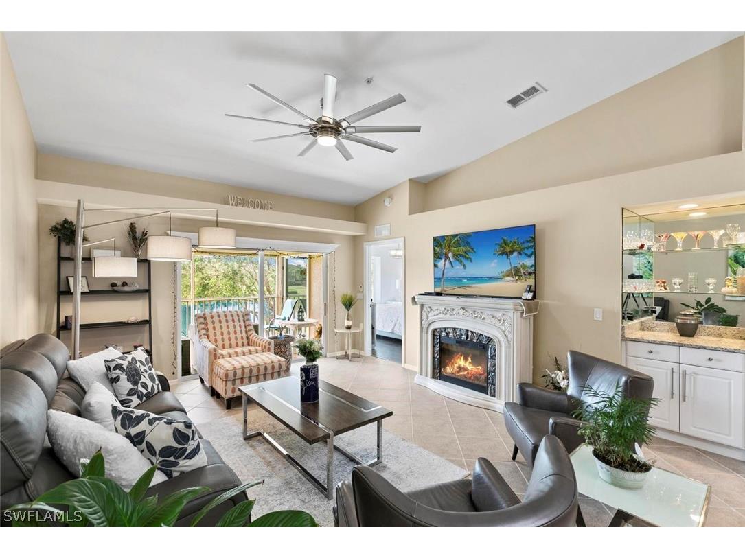 2860 Cypress Trace Circle #1823 Naples FL 34119 224050297 image1