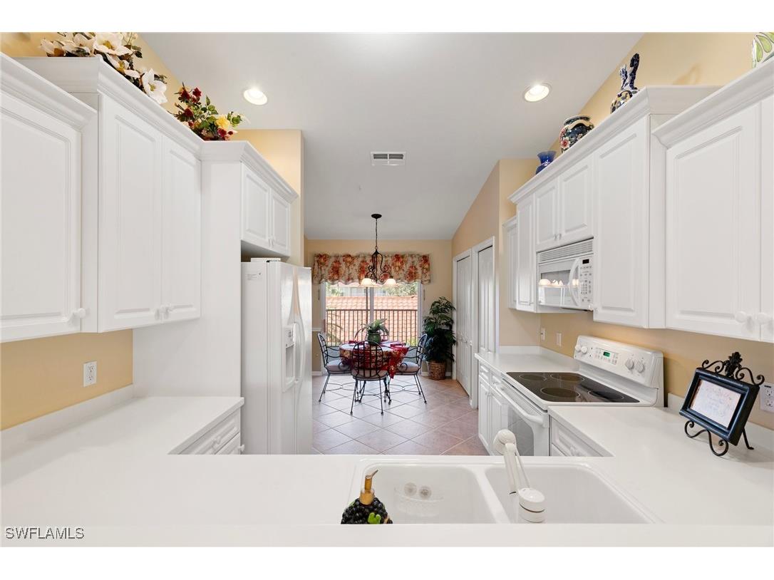 2860 Cypress Trace Circle #1825 Naples FL 34119 224094779 image9