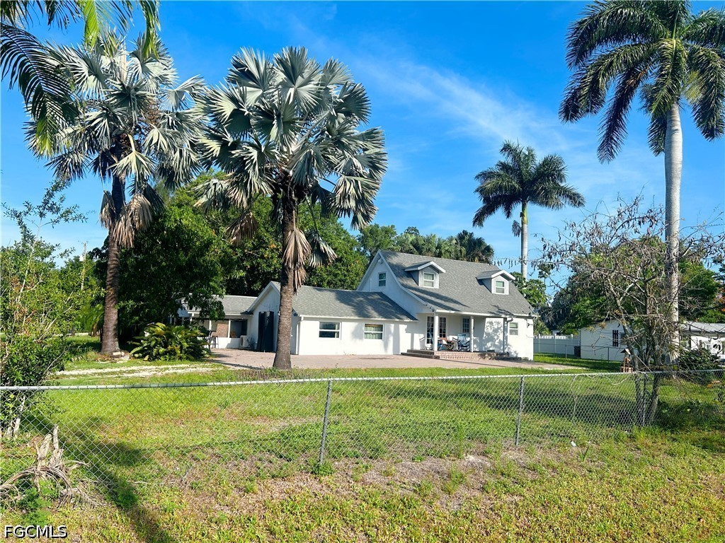 2861 N 2nd Street North Fort Myers FL 33917 2025024405 image20