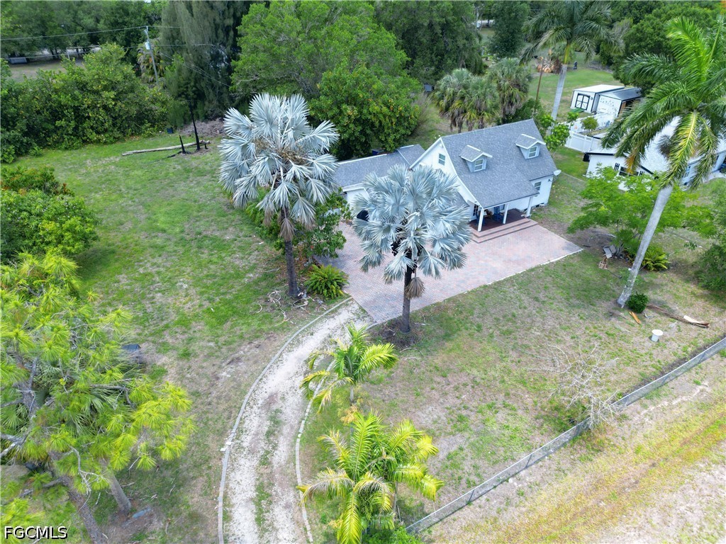 2861 N 2nd Street North Fort Myers FL 33917 2025024405 image8