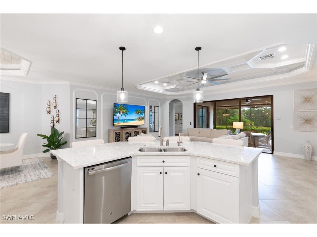 2862 Aviamar Circle Naples FL 34114 225070523 image13