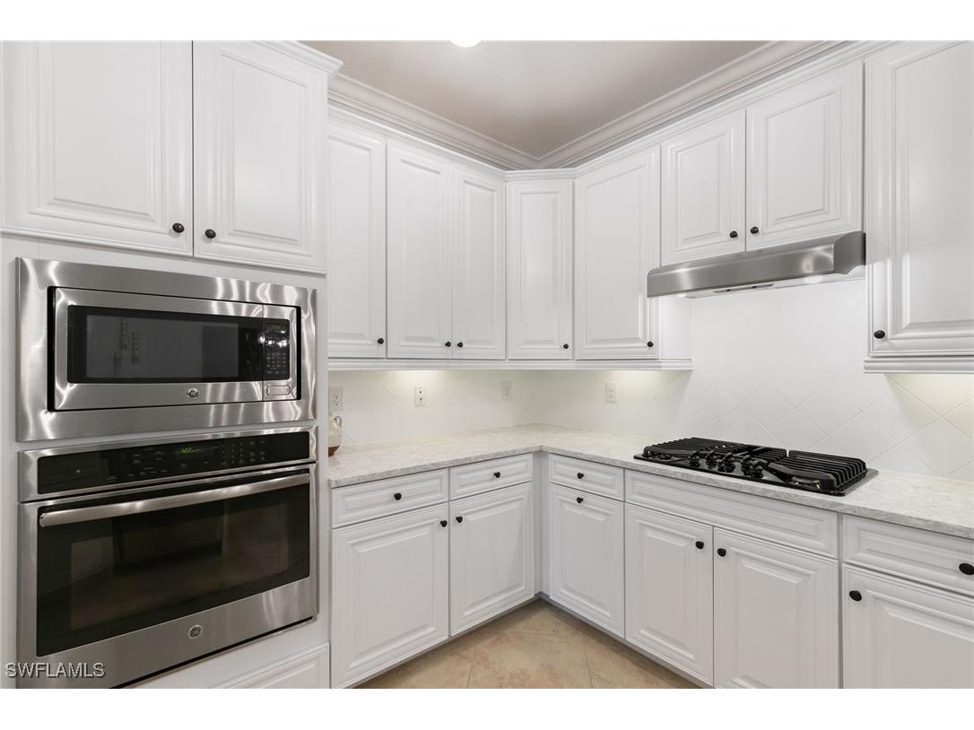 2862 Aviamar Circle Naples FL 34114 225070523 image14