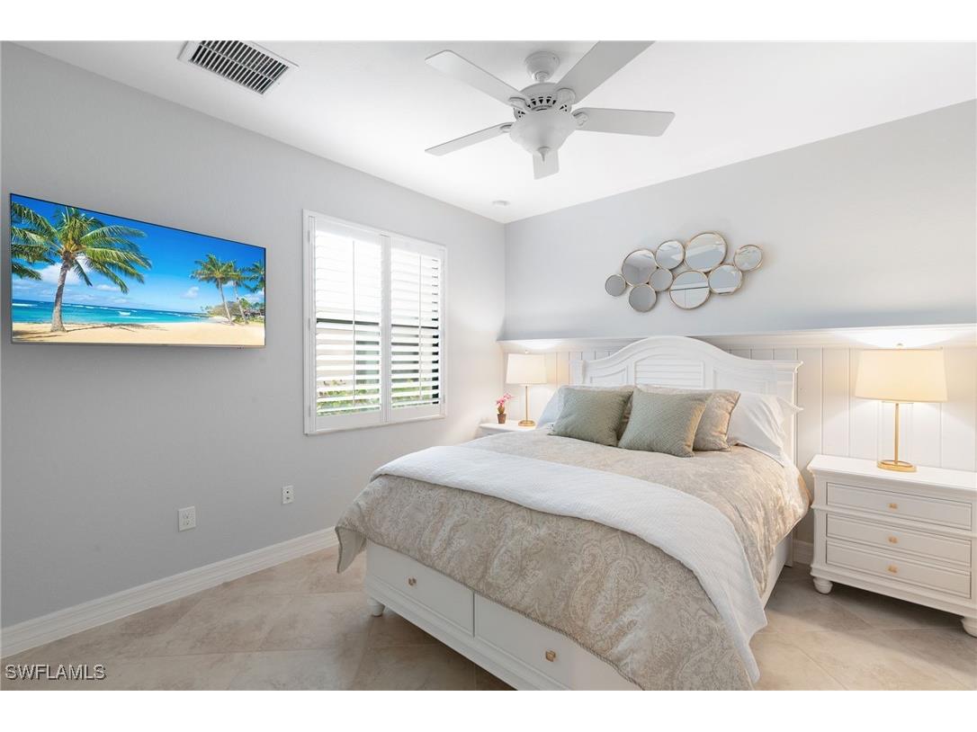 2862 Aviamar Circle Naples FL 34114 225070523 image28