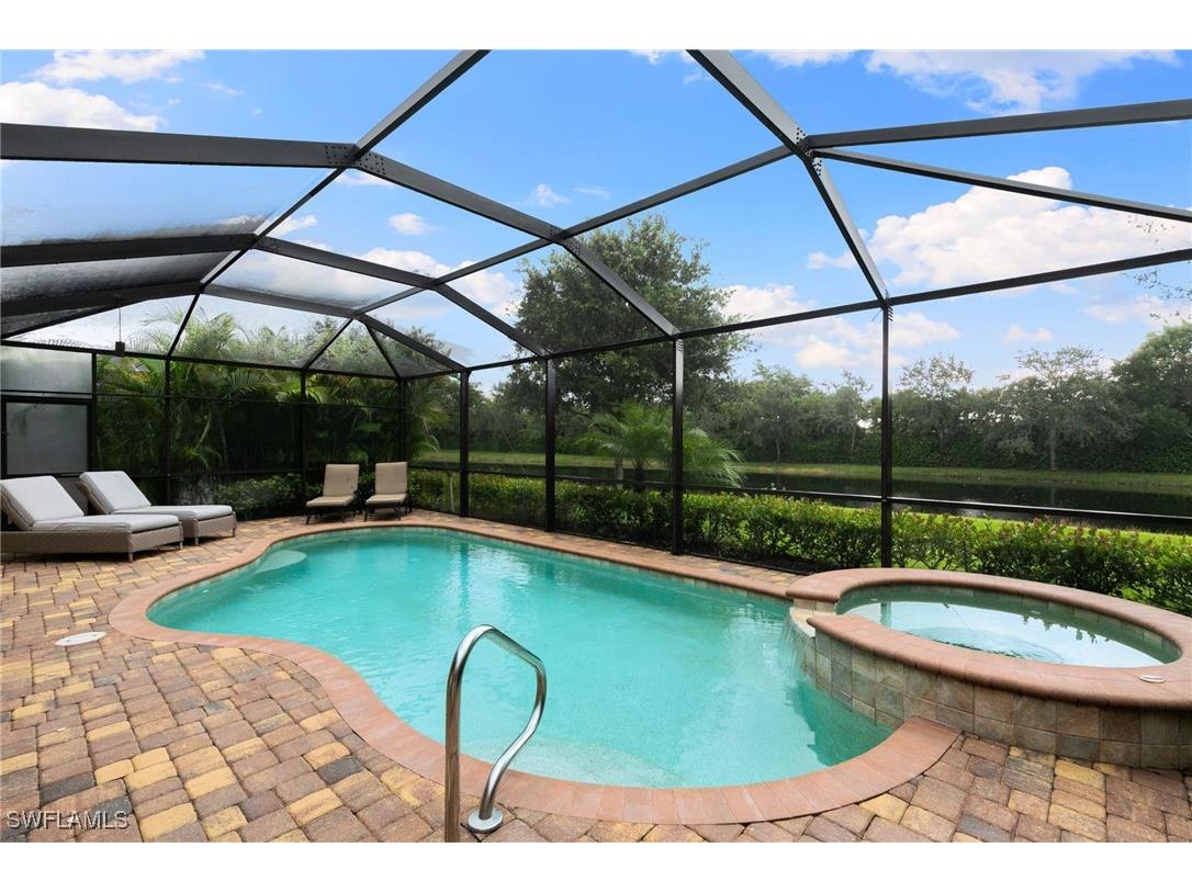 2862 Aviamar Circle Naples FL 34114 225070523 image33