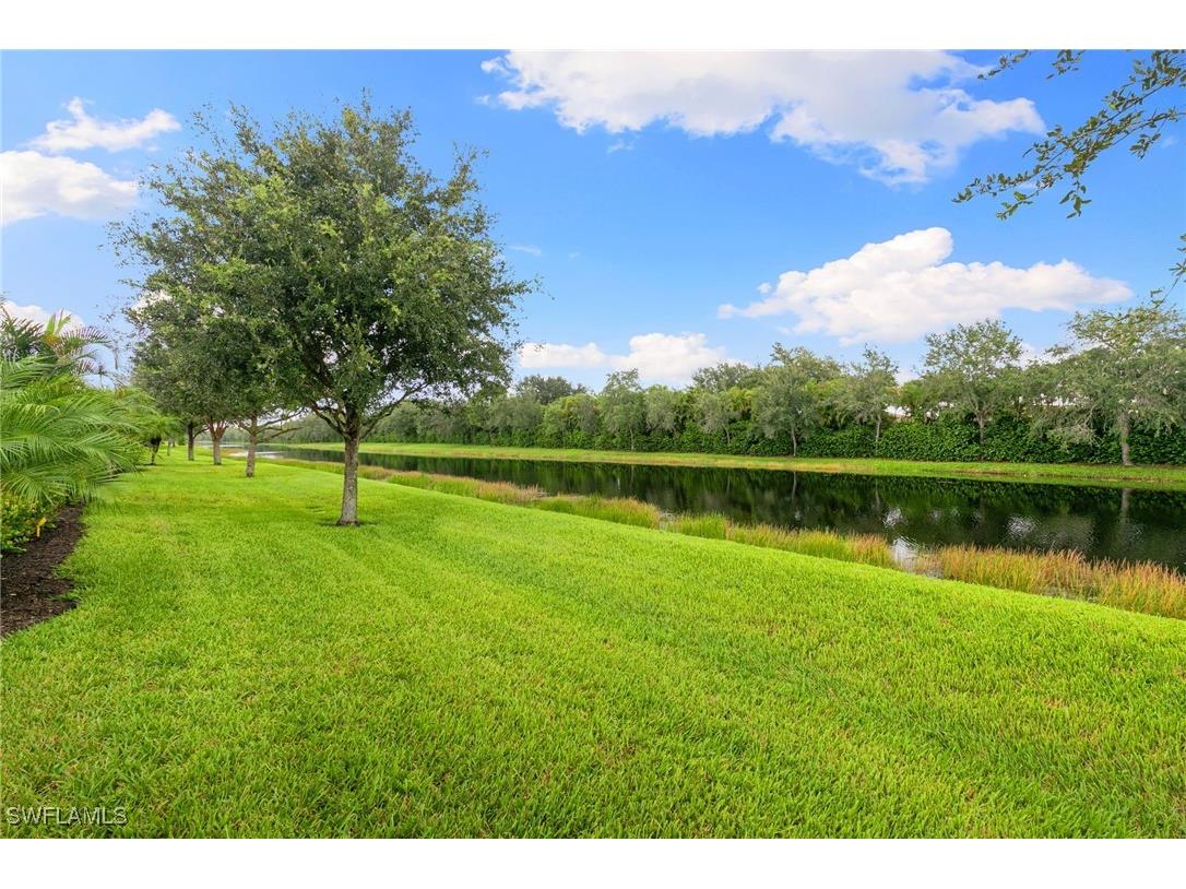 2862 Aviamar Circle Naples FL 34114 225070523 image38