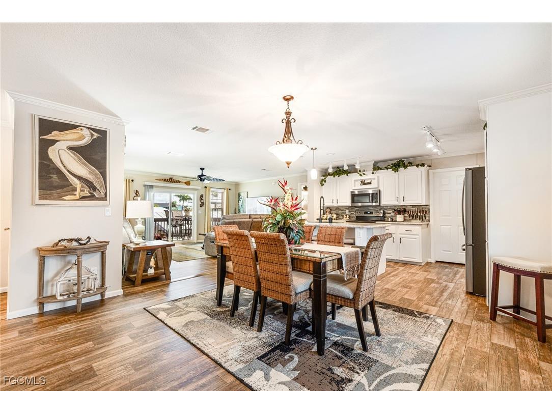 2862 York Road Saint James City FL 33956 2025025631 image20