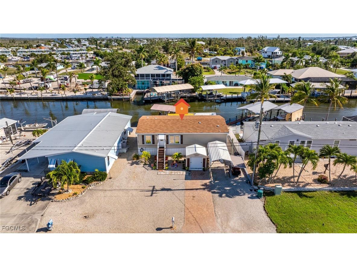 2862 York Road Saint James City FL 33956 2025025631 image3