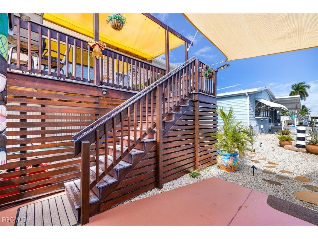 2862 York Road Saint James City FL 33956 2025025631 image33