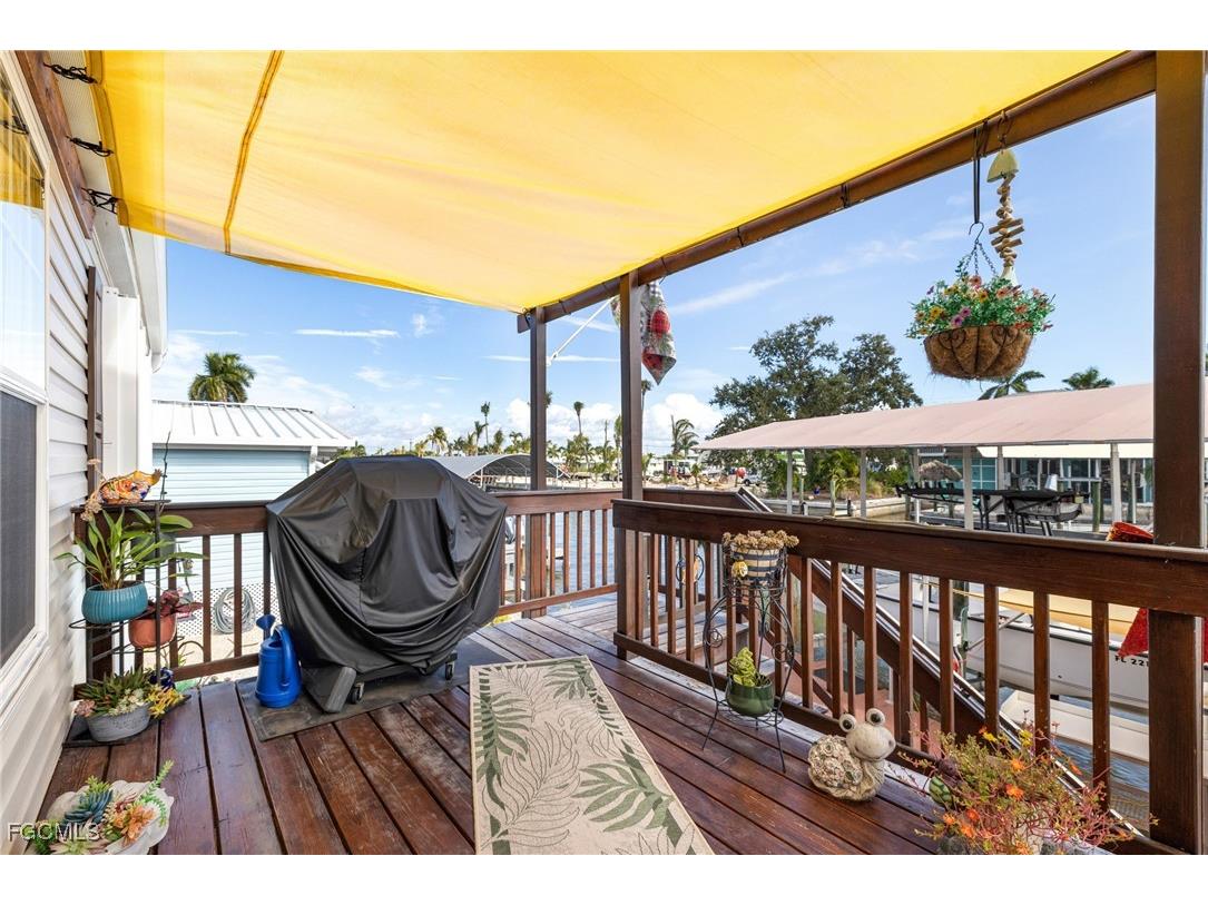 2862 York Road Saint James City FL 33956 2025025631 image36