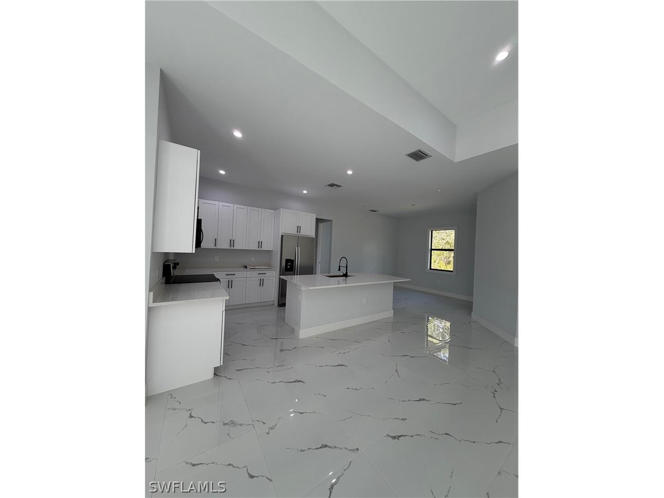 2863 52nd Avenue NE Naples FL 34120 225076283 image10