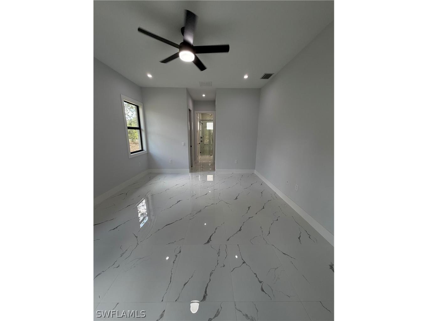 2863 52nd Avenue NE Naples FL 34120 225076283 image14