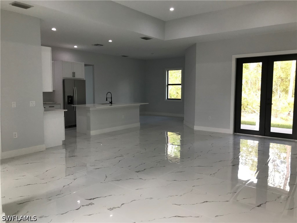 2863 52nd Avenue NE Naples FL 34120 226015566 image6