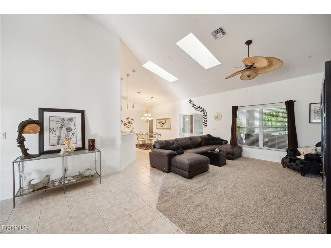 2863 SW 24th Avenue Cape Coral FL 33914 2025014586 image4