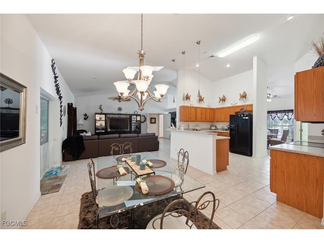 2863 SW 24th Avenue Cape Coral FL 33914 2025014586 image8