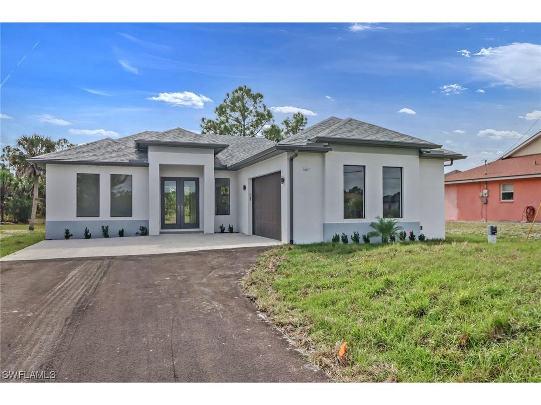 2864 24th Avenue NE Naples FL 34120 223088753 image1