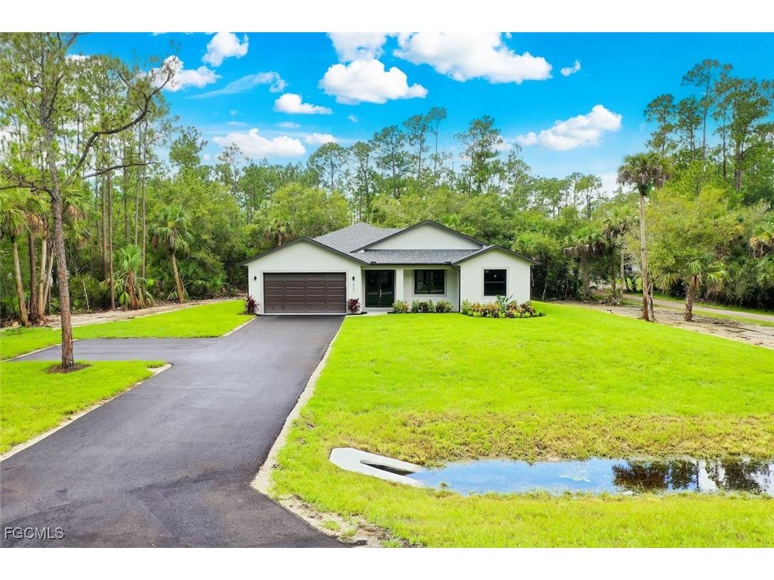 2864 68th Avenue NE Naples FL 34120 2025008071 image1