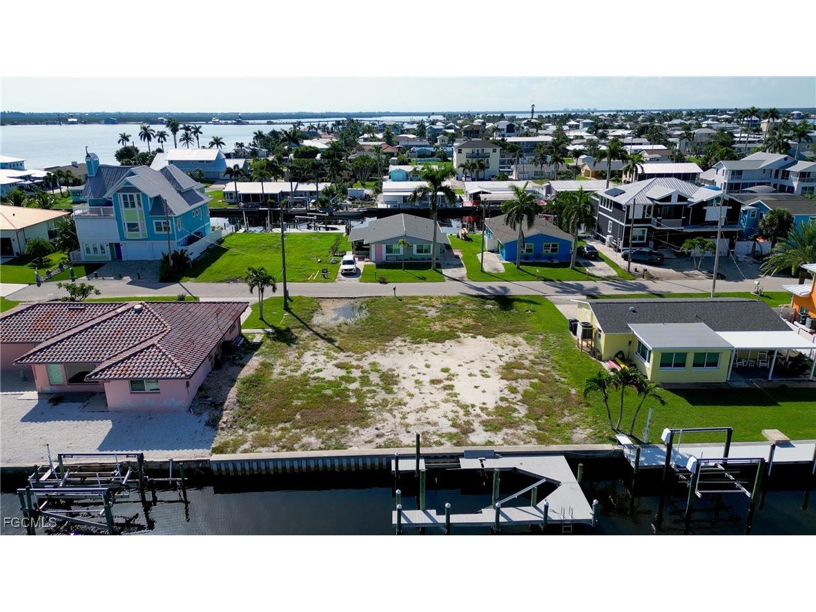 2864 Triggerfish Street Matlacha FL 33993 2025005892 image11