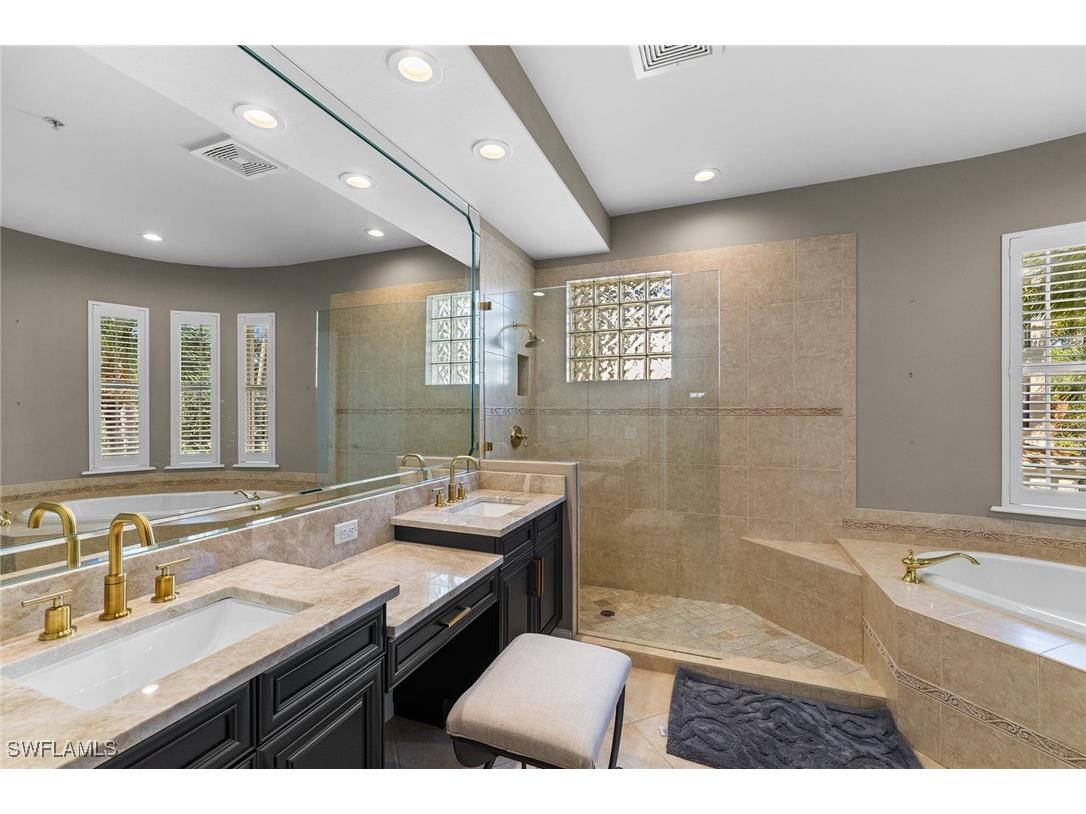 2864 Tiburon Boulevard E #102 Naples FL 34109 226001997 image22