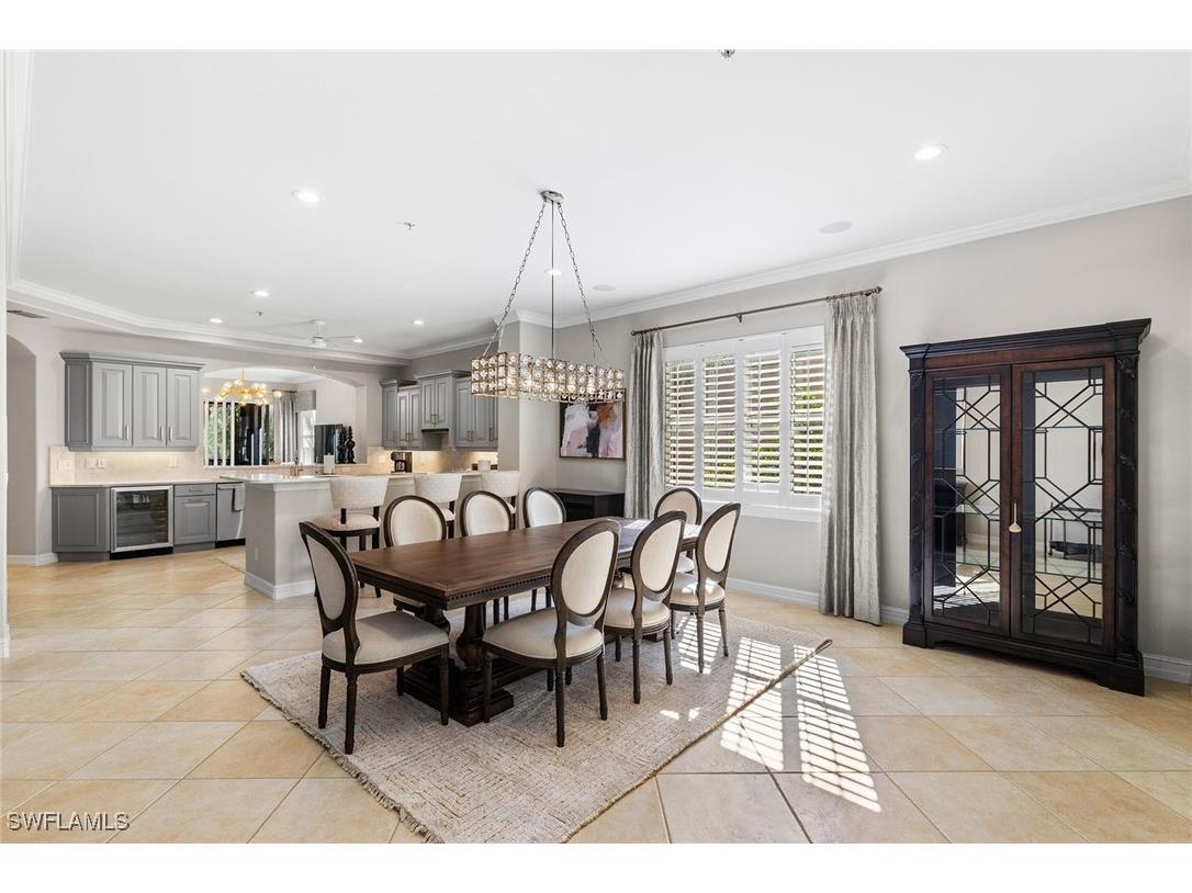 2864 Tiburon Boulevard E #102 Naples FL 34109 226001997 image5