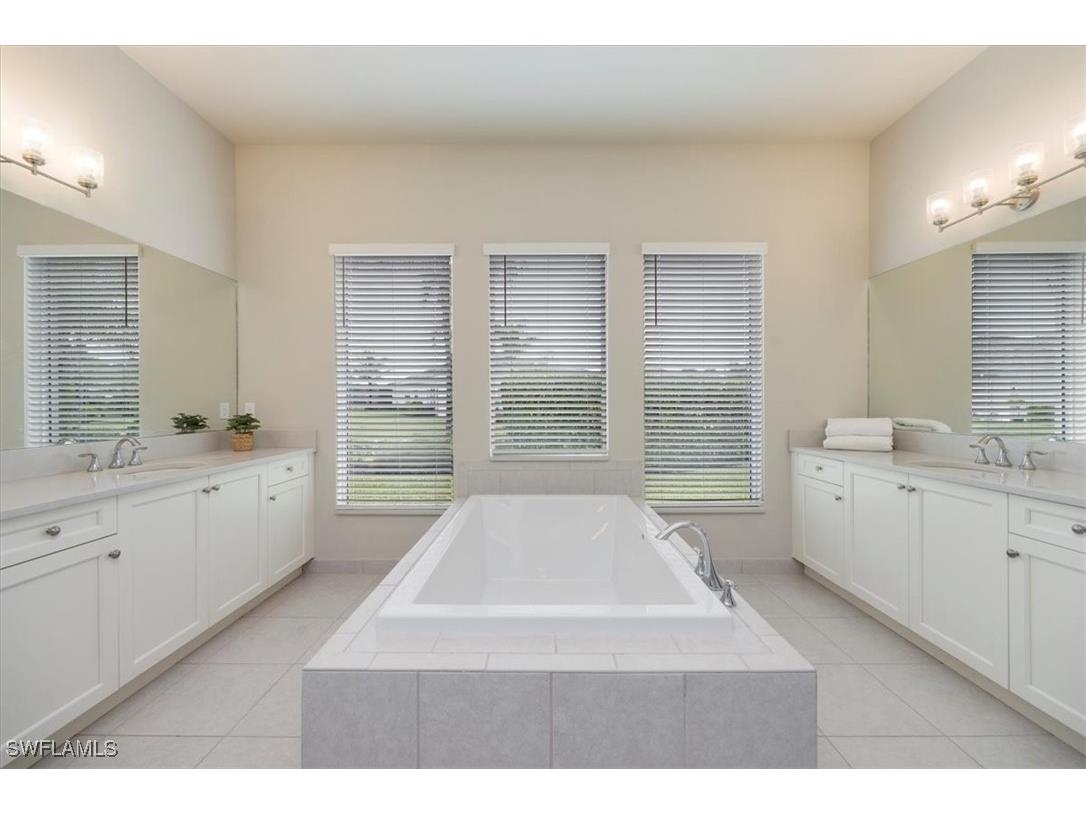 28648 Wharton Drive Bonita Springs FL 34135 225067511 image17