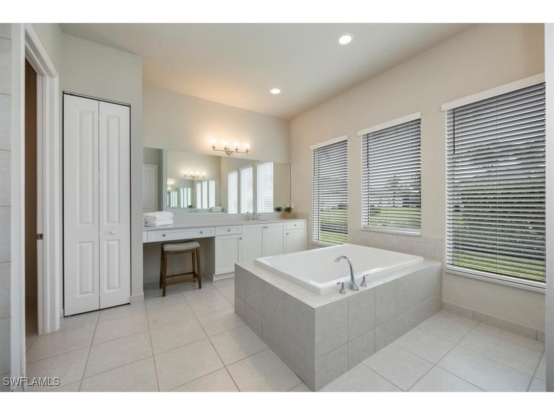 28648 Wharton Drive Bonita Springs FL 34135 225067511 image18