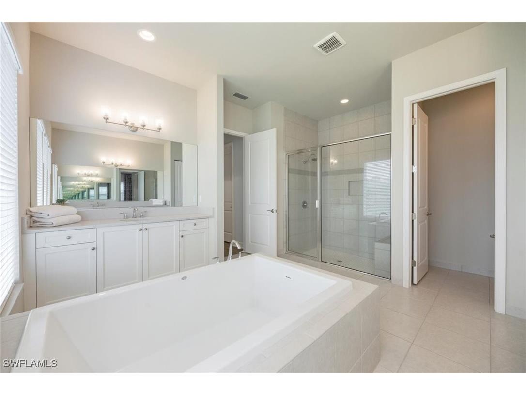 28648 Wharton Drive Bonita Springs FL 34135 225067511 image19