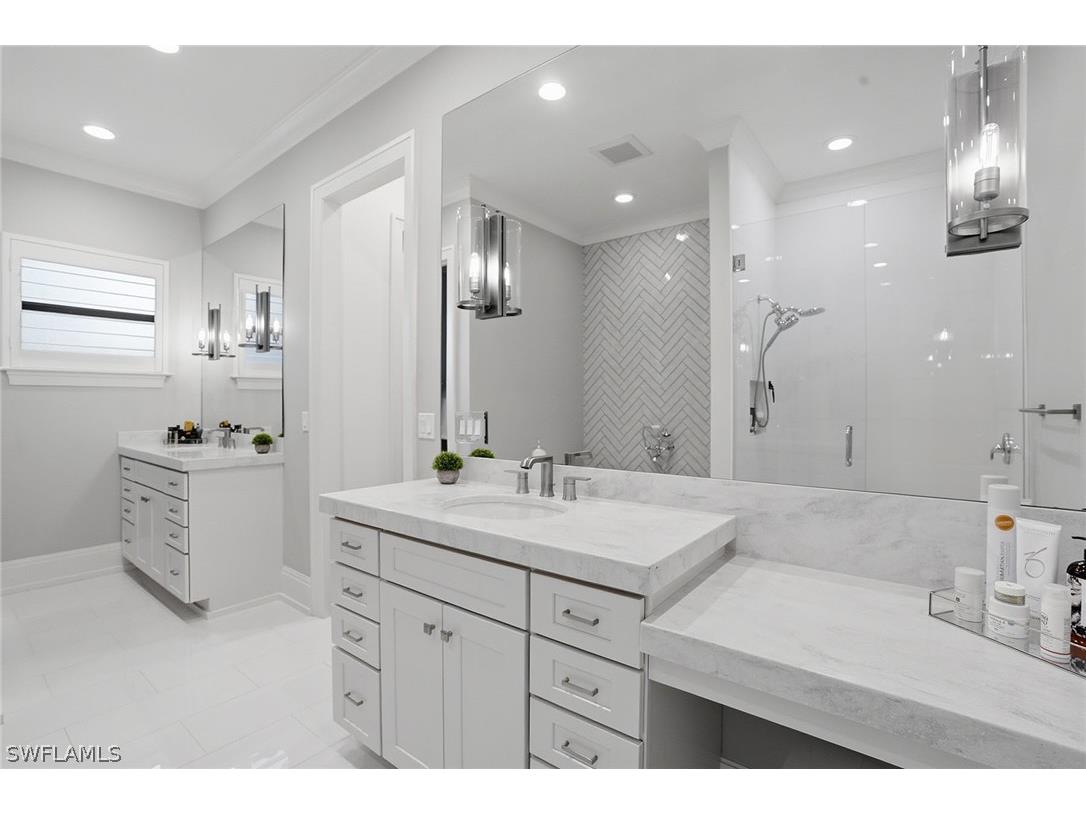 2867 Coco Lakes Drive Naples FL 34105 226005916 image13