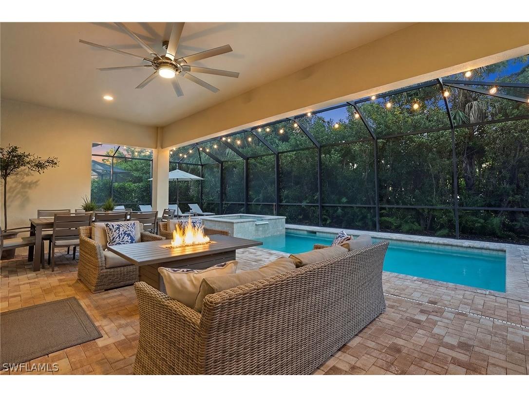 2867 Coco Lakes Drive Naples FL 34105 226005916 image34