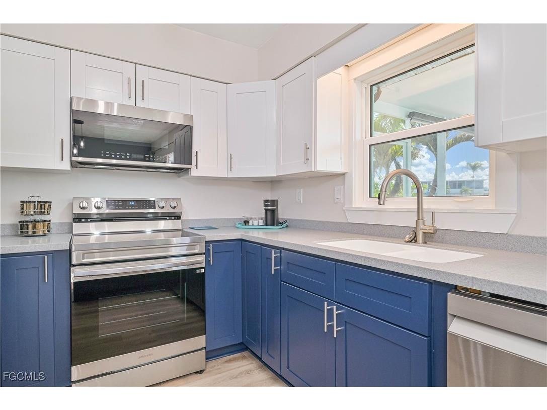 2868 Sanibel Boulevard Saint James City FL 33956 2025016170 image19