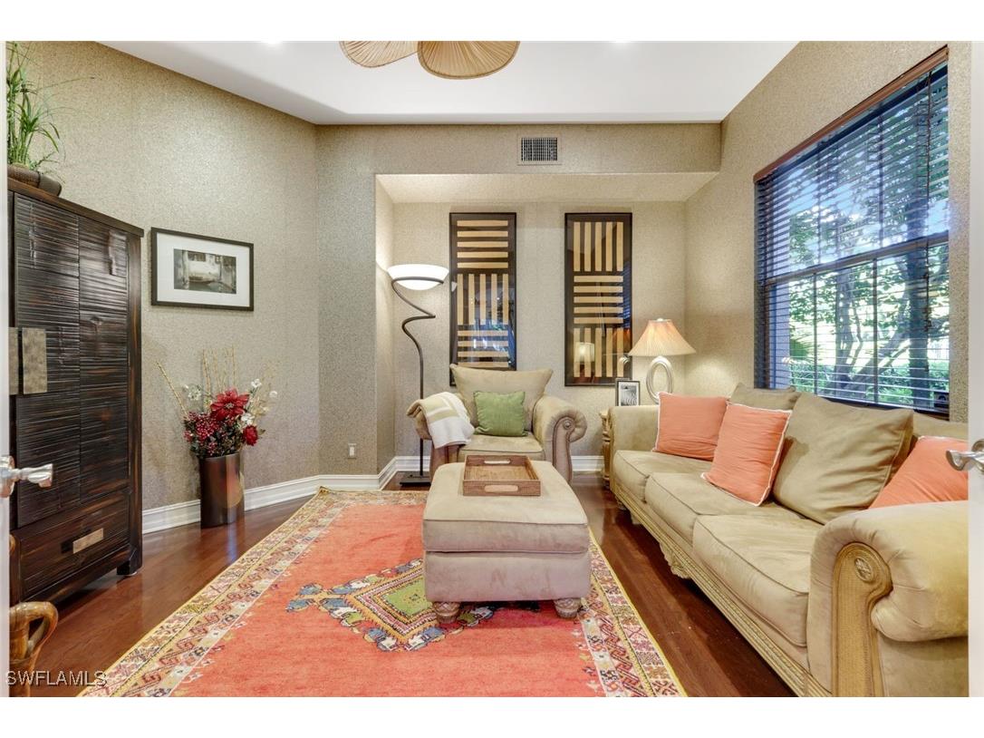 2868 Tiburon Boulevard E #101 Naples FL 34109 225076343 image18