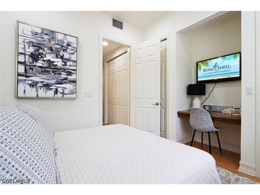 2868 Tiburon Boulevard E #102 Naples FL 34109 226021137 image19