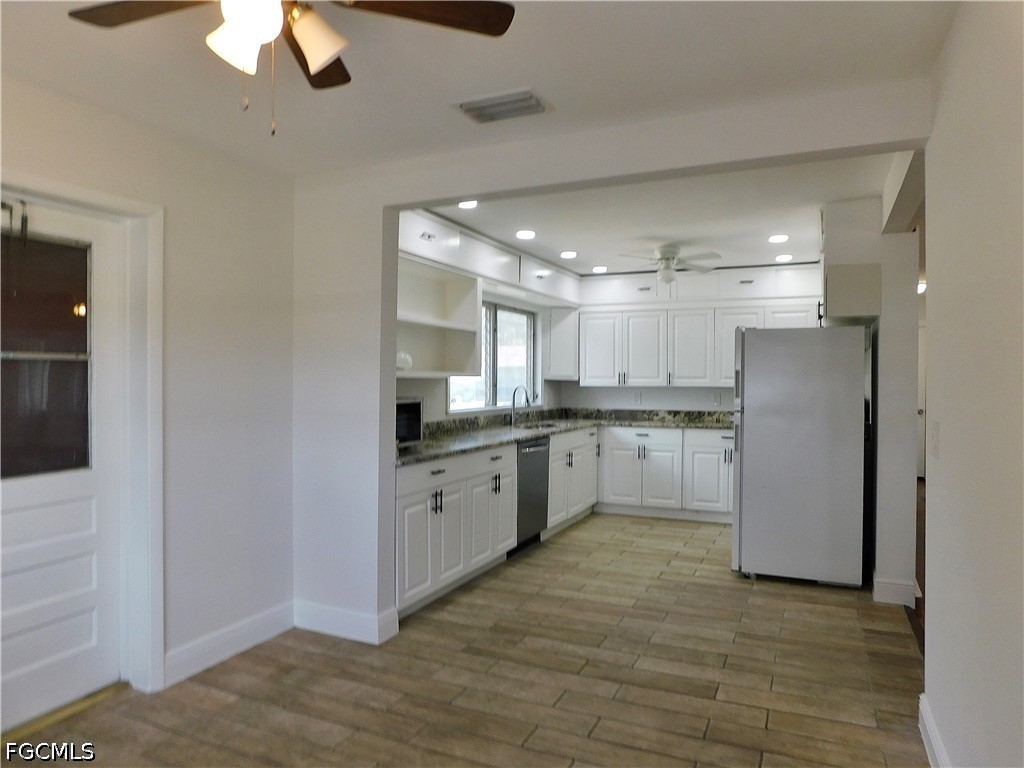 287 Poe Avenue North Fort Myers FL 33917 2026018601 image4