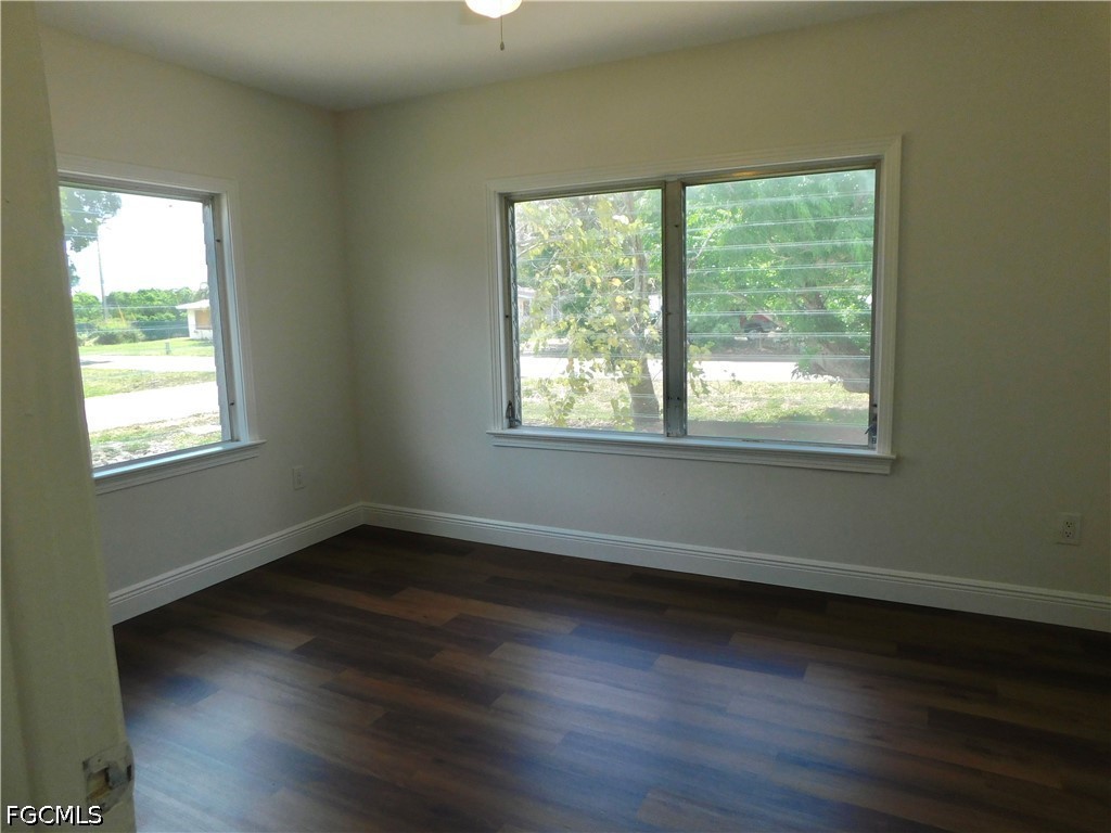 287 Poe Avenue North Fort Myers FL 33917 2026018601 image8