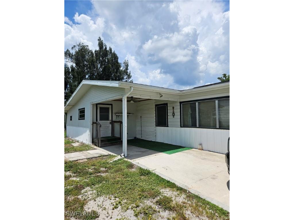 287 Poe Avenue North Fort Myers FL 33917 225062004 image2