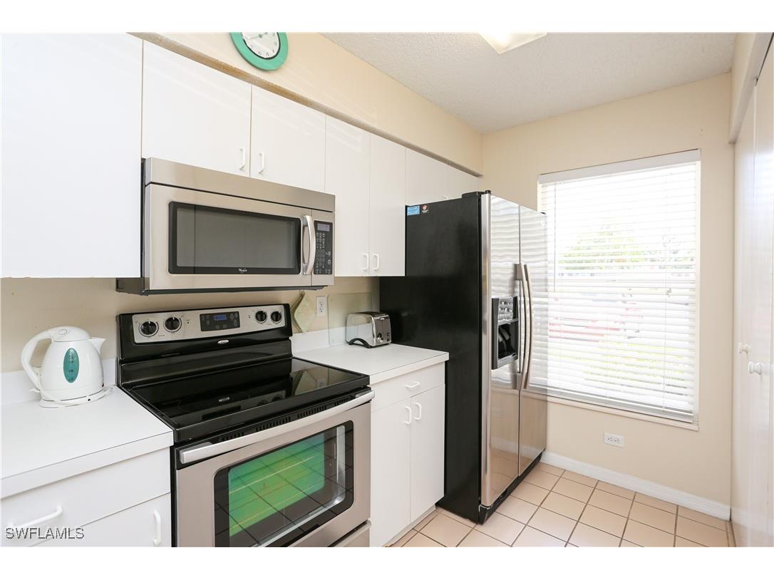 287 Quail Forest Boulevard #117 Naples FL 34105 225081519 image1