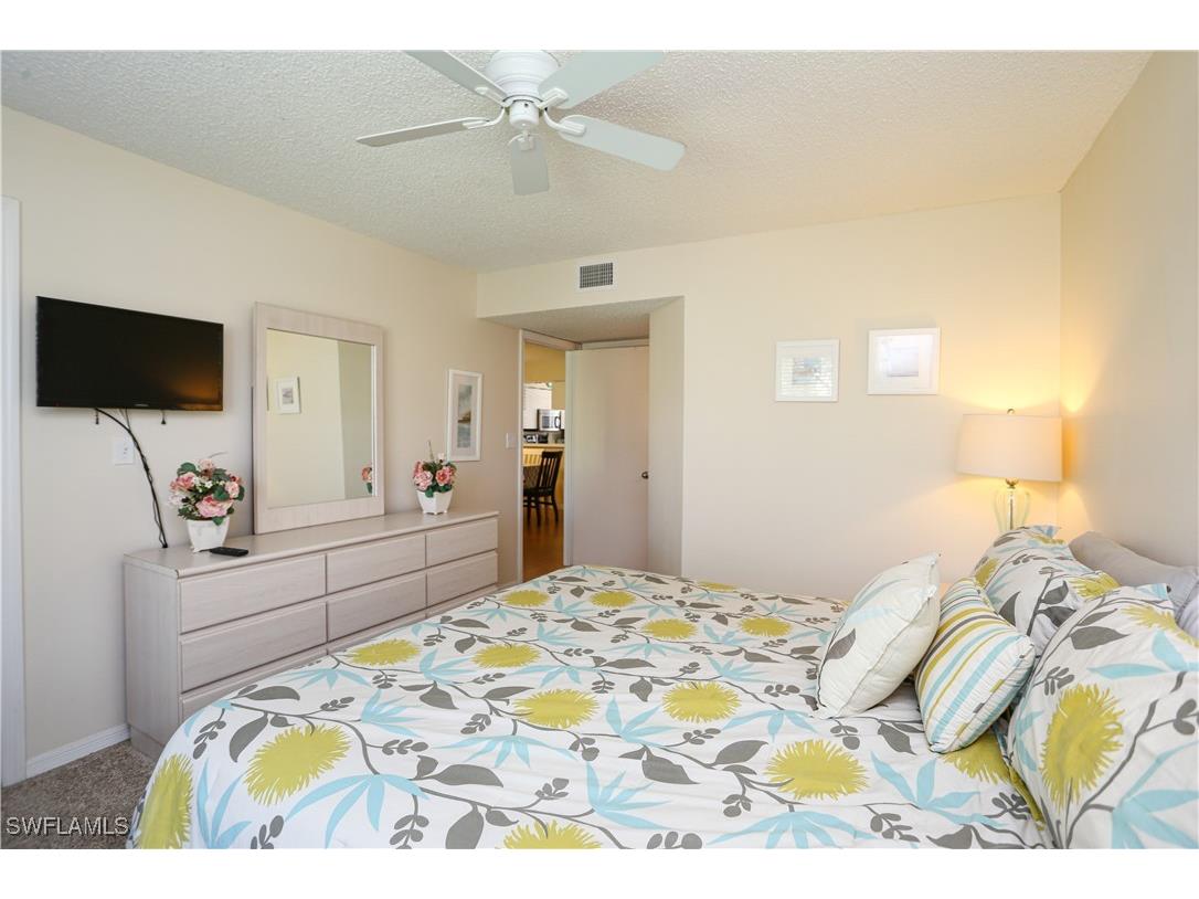 287 Quail Forest Boulevard #117 Naples FL 34105 225081519 image11