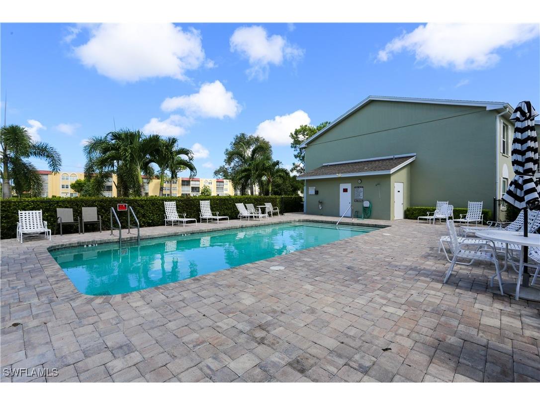 287 Quail Forest Boulevard #117 Naples FL 34105 225081519 image25